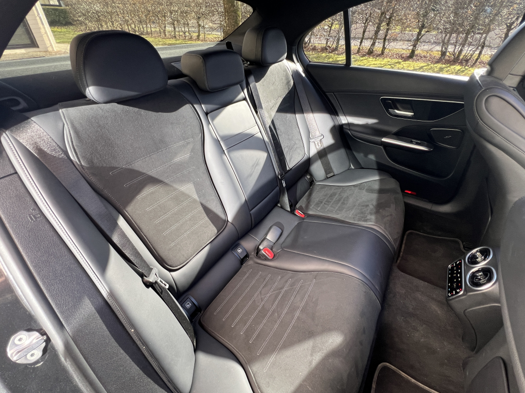 Mercedes Classe C — 16