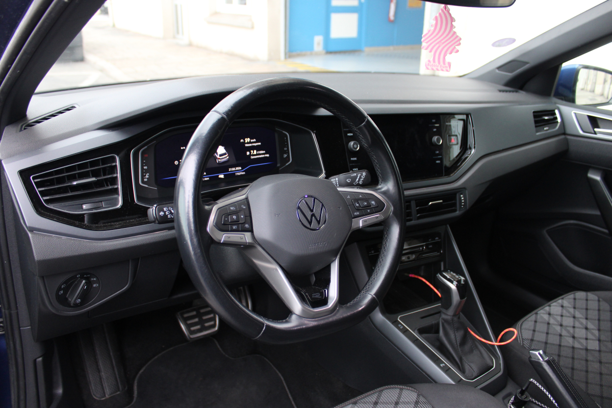Volkswagen Polo — 11