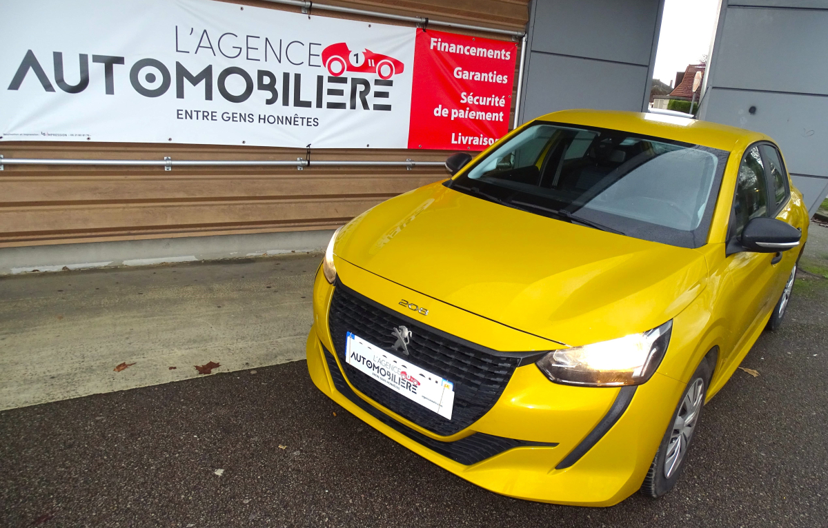 Peugeot 208 — 2