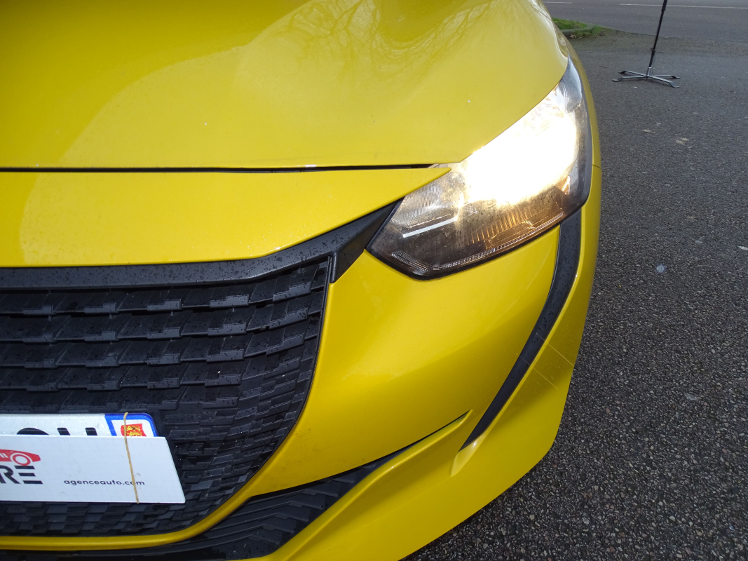 Peugeot 208 — 31