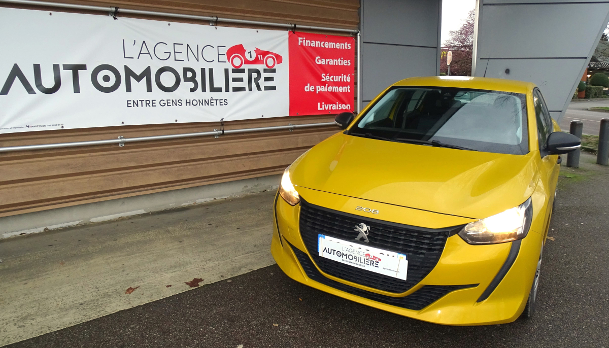 Peugeot 208 — 21