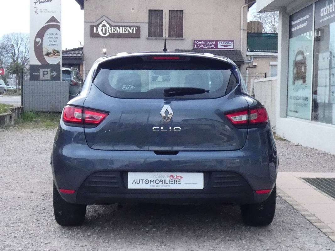 Renault Clio — 6