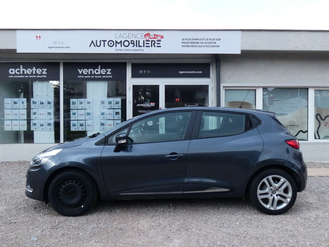 Renault Clio — 9