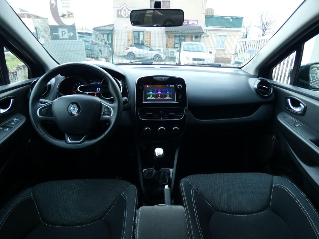 Renault Clio — 14