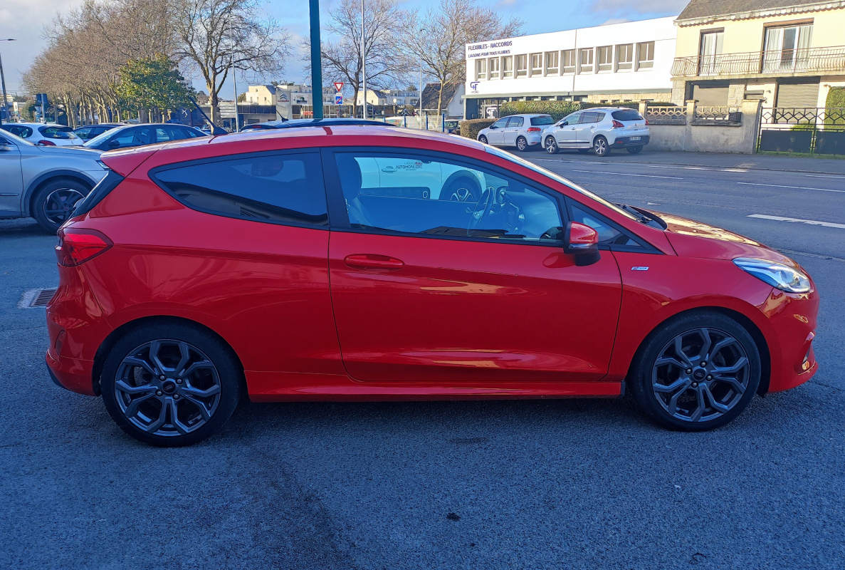 Ford Fiesta — 4