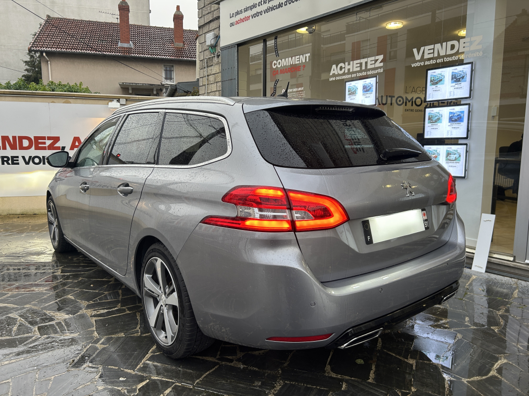 Peugeot 308 SW — 3