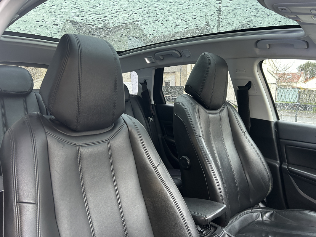 Peugeot 308 SW — 13