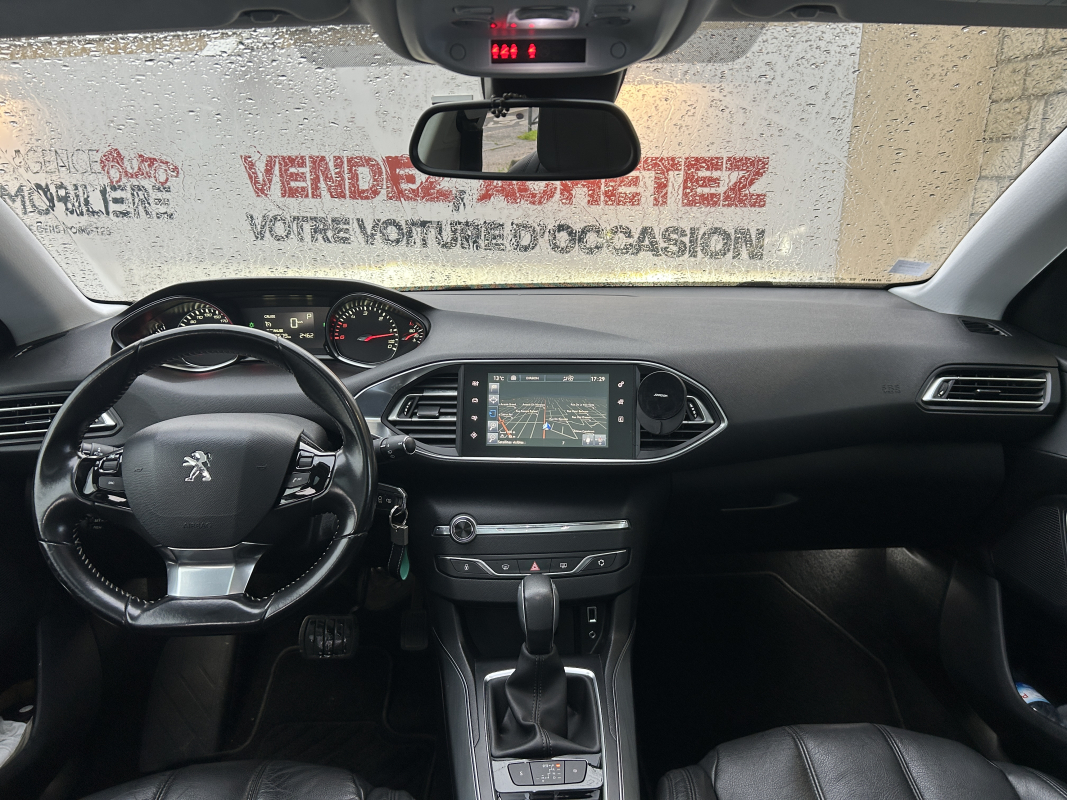 Peugeot 308 SW — 8