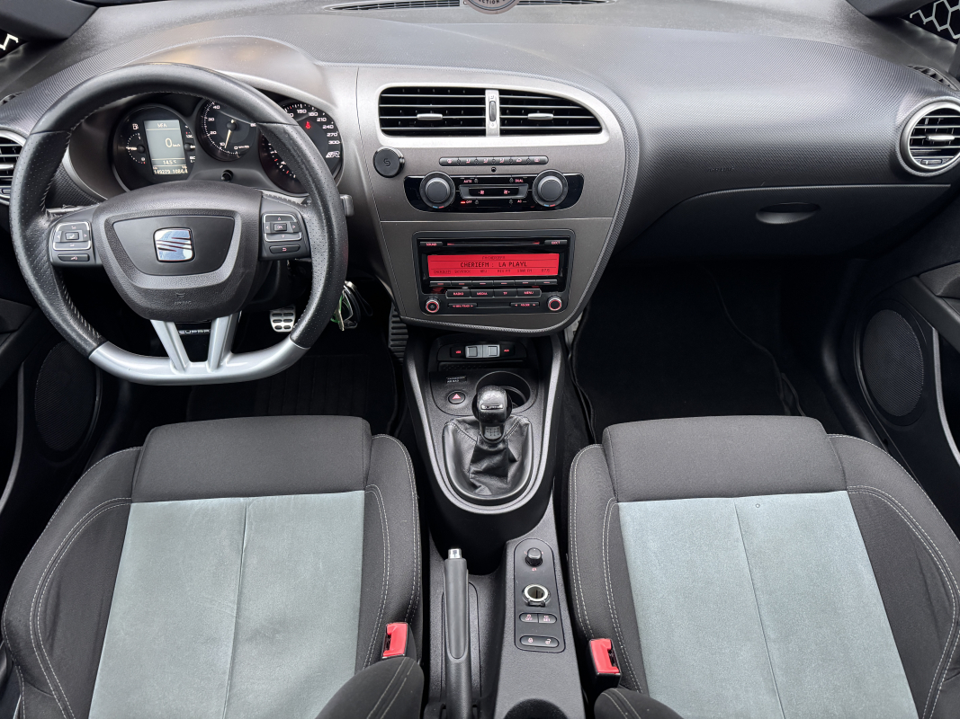 Seat Leon — 8