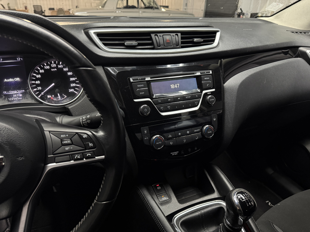 Nissan Qashqai — 13
