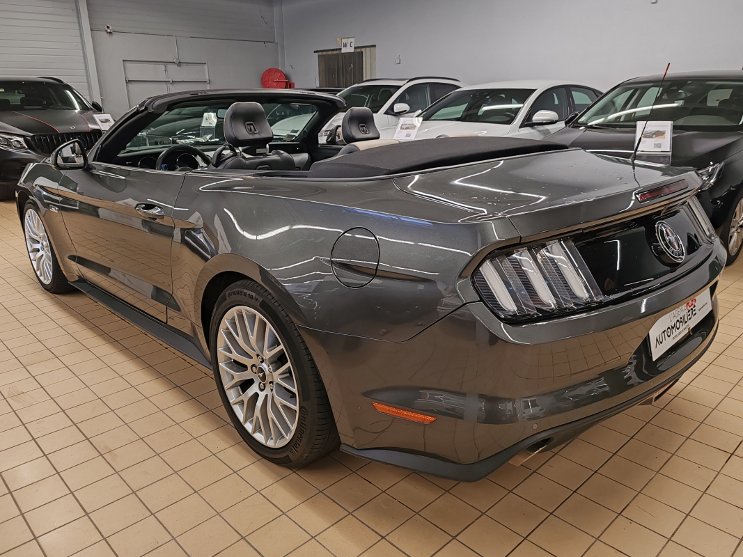 Ford Mustang — 11