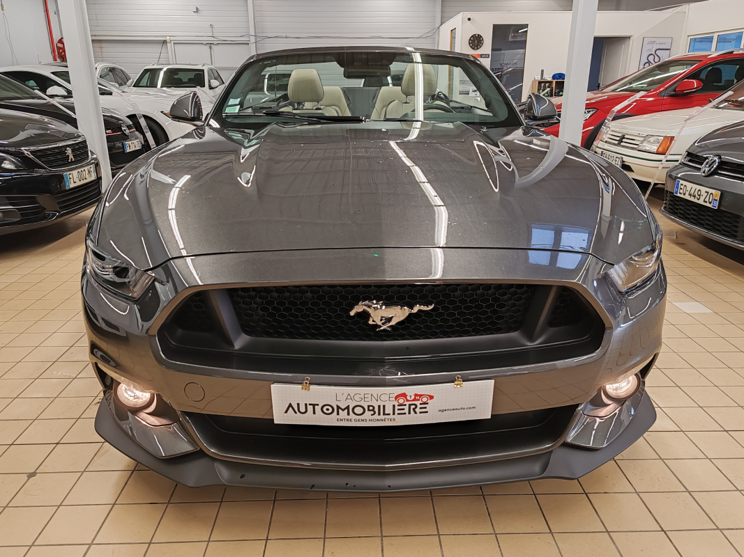 Ford Mustang — 8