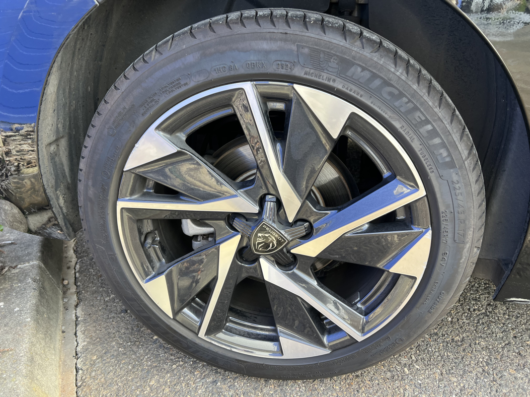 Peugeot 308 — 40