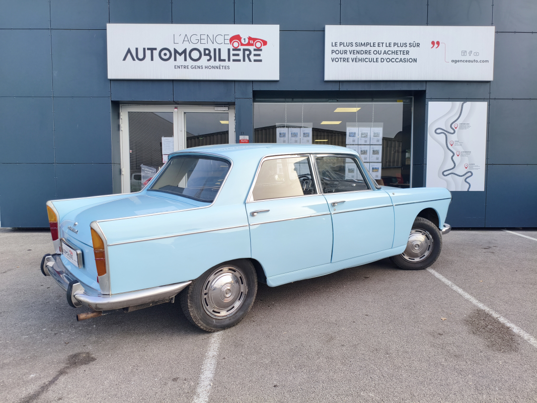 Peugeot 404 — 3