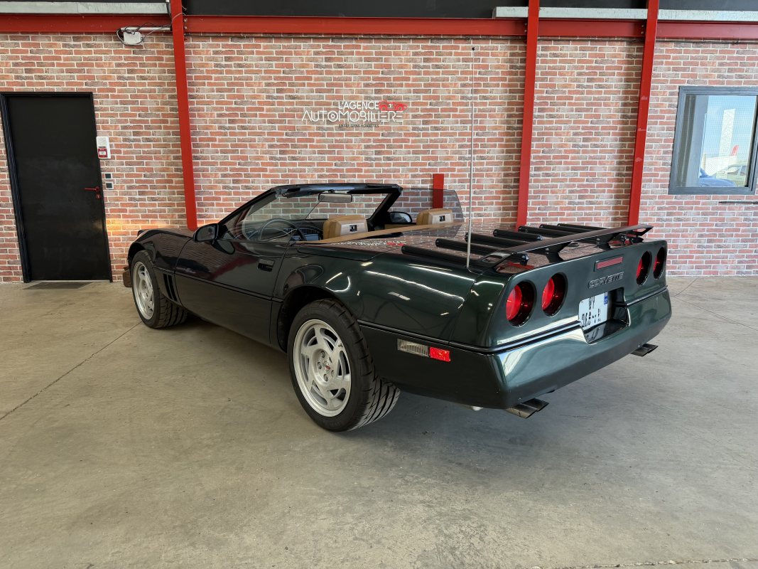 Chevrolet Corvette — 14