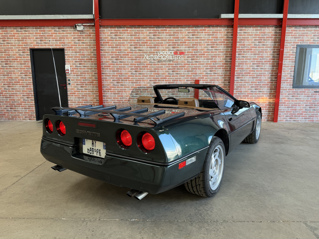 Chevrolet Corvette — 18