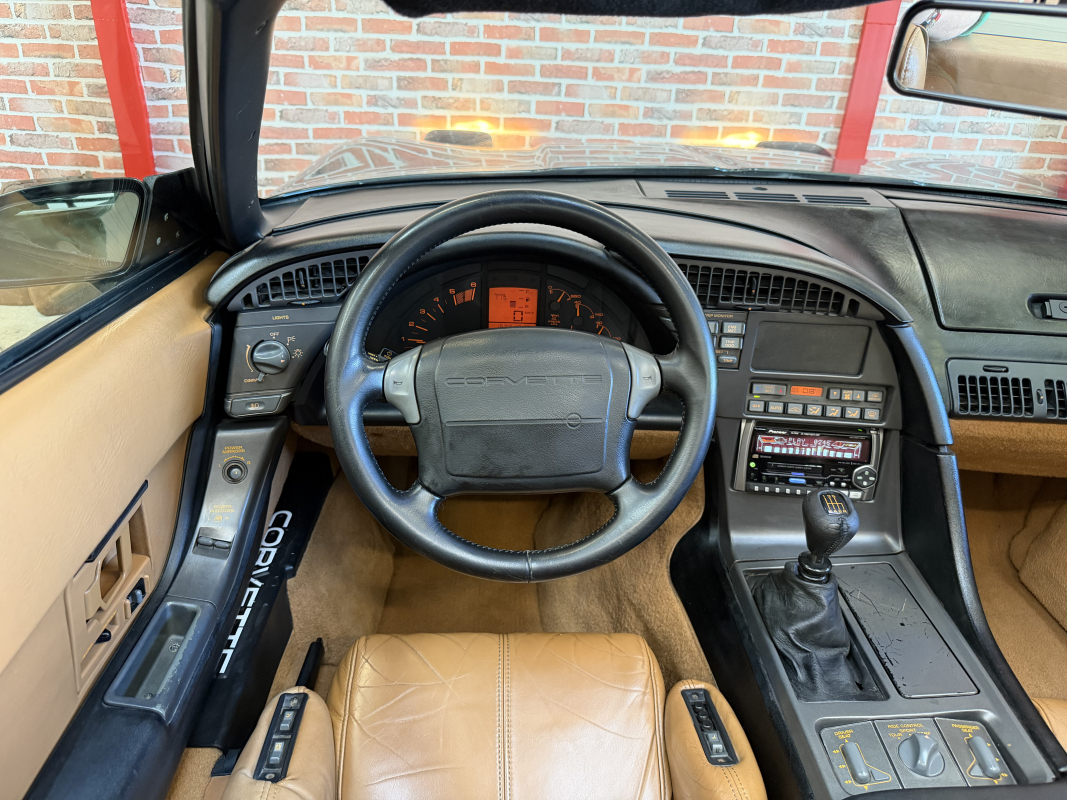 Chevrolet Corvette — 29