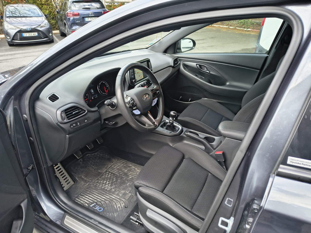 Hyundai i30 — 9