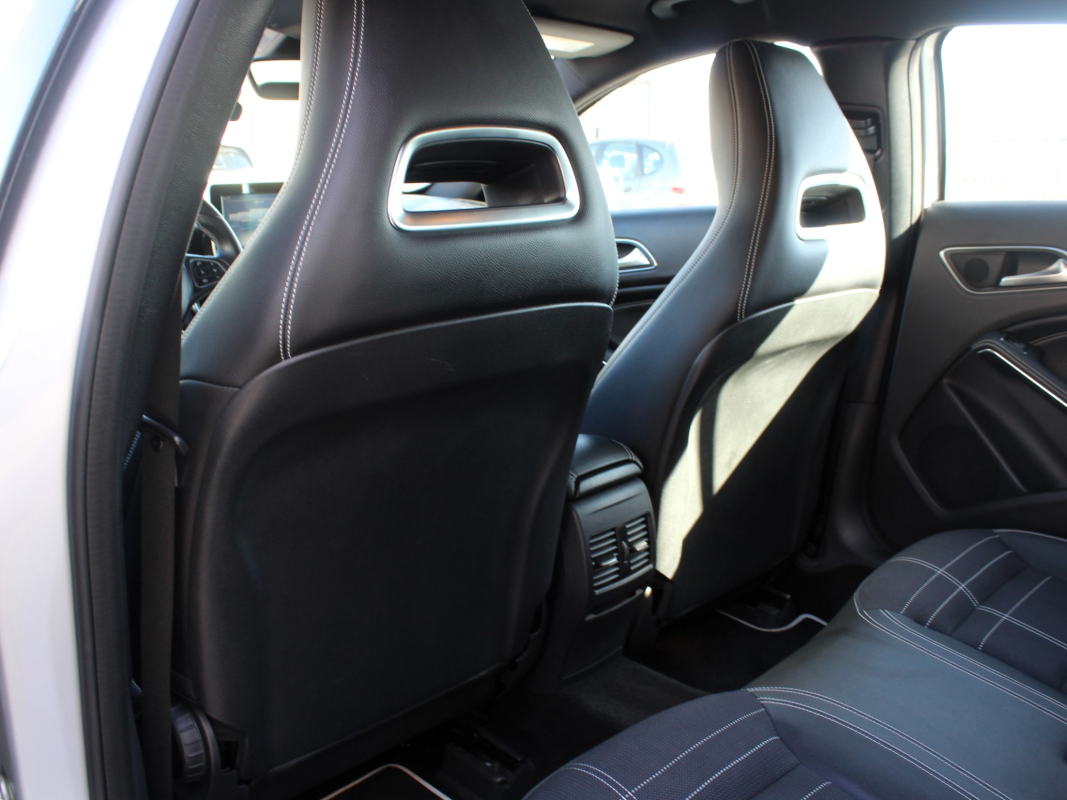 Mercedes Classe A — 27
