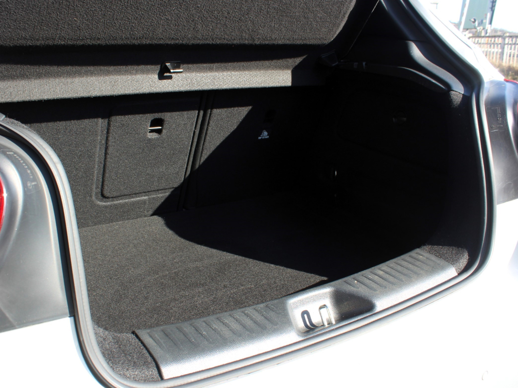 Mercedes Classe A — 18