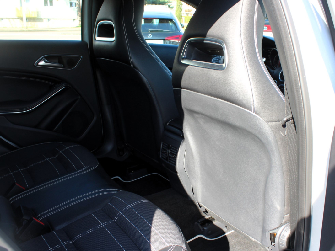 Mercedes Classe A — 30