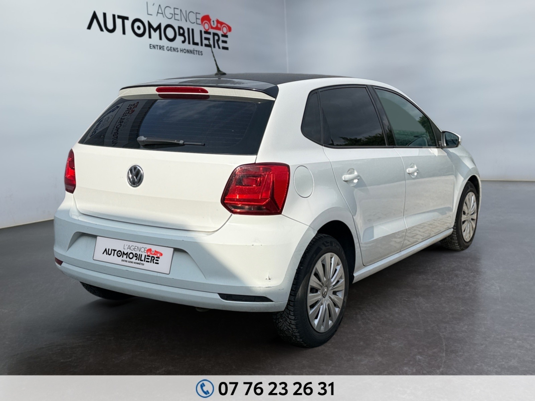 Volkswagen Polo — 3