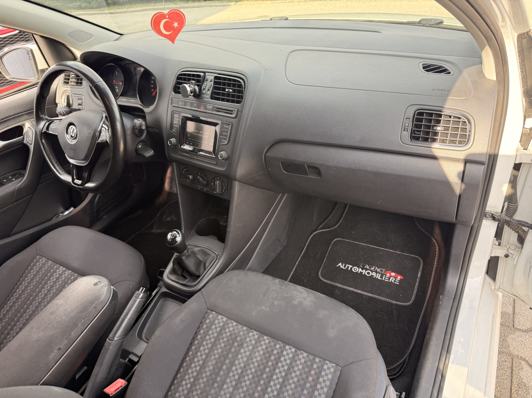 Volkswagen Polo — 10