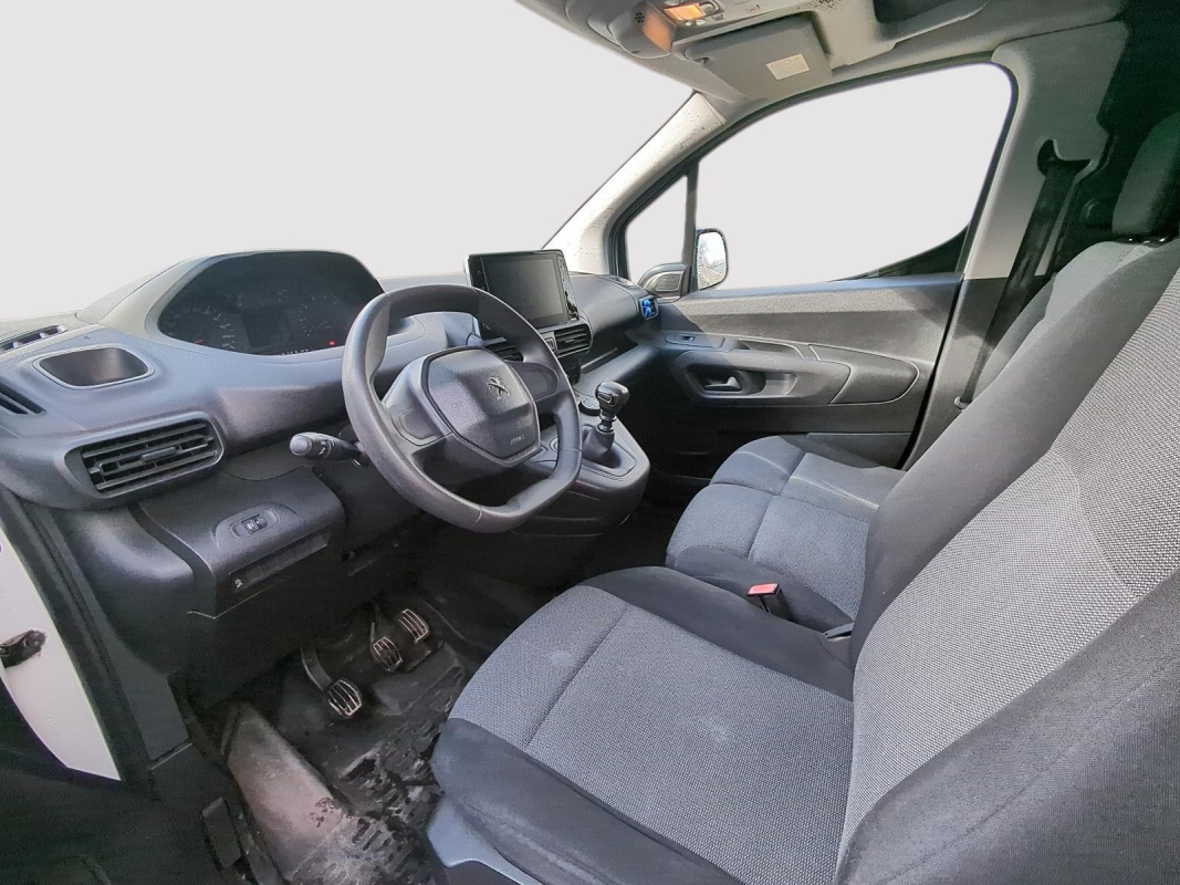 Peugeot Partner — 11
