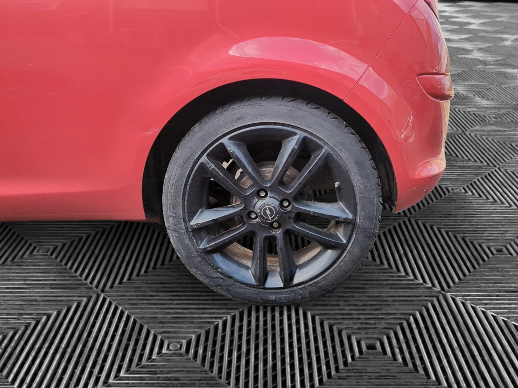 Opel Corsa — 14