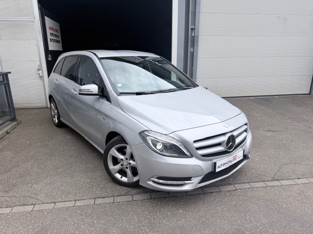 Mercedes Classe B — 25