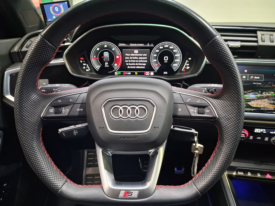 Audi Q3 — 15