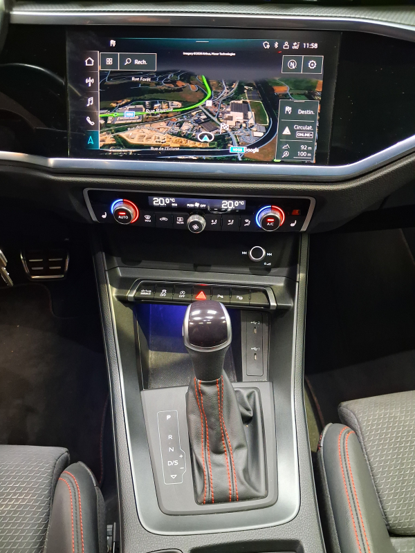 Audi Q3 — 16