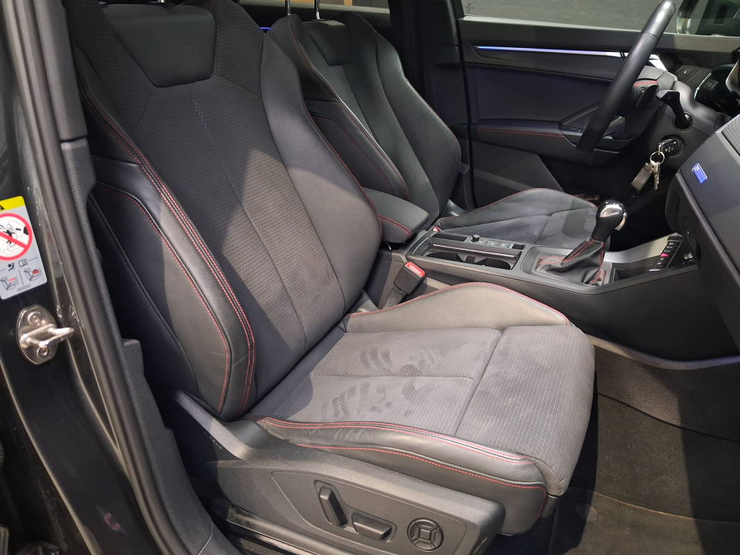 Audi Q3 — 22