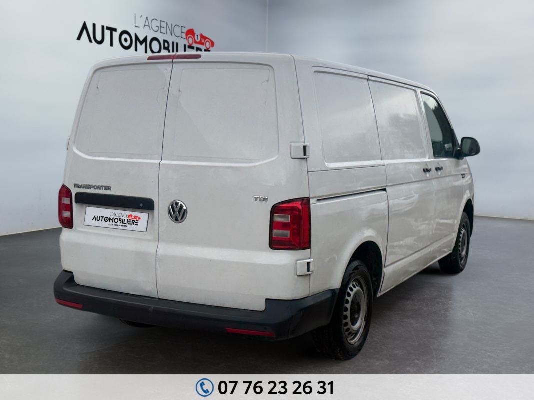 Volkswagen Transporter — 3