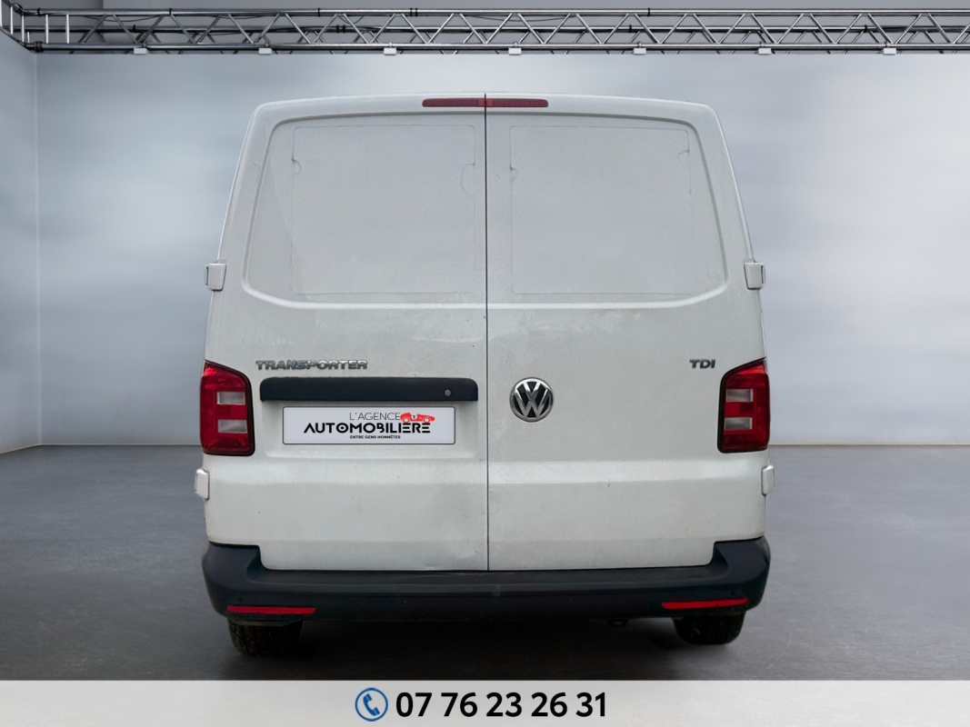 Volkswagen Transporter — 4