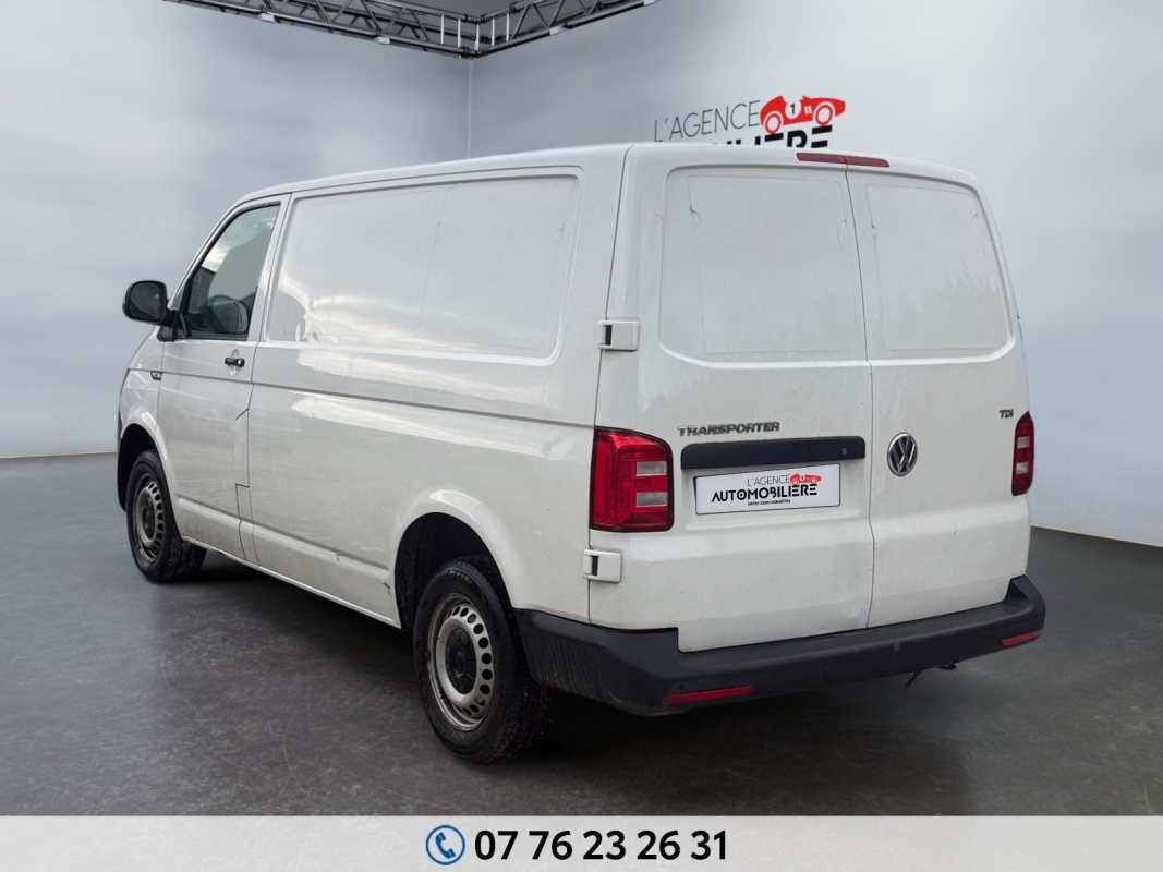 Volkswagen Transporter — 5
