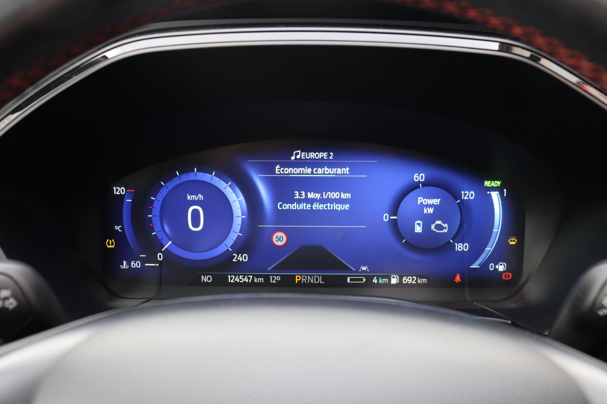 Ford Kuga — 14