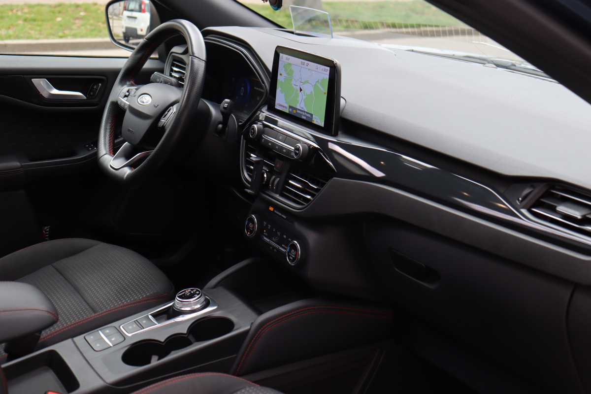 Ford Kuga — 10