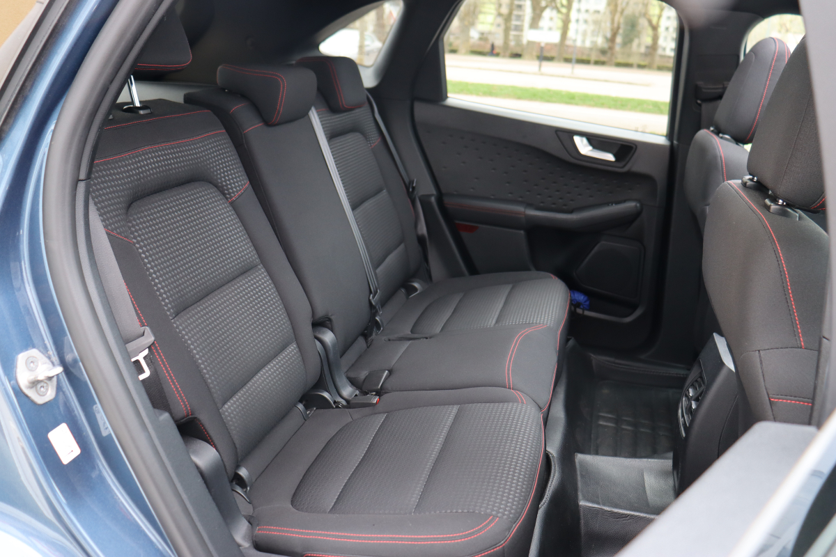 Ford Kuga — 27
