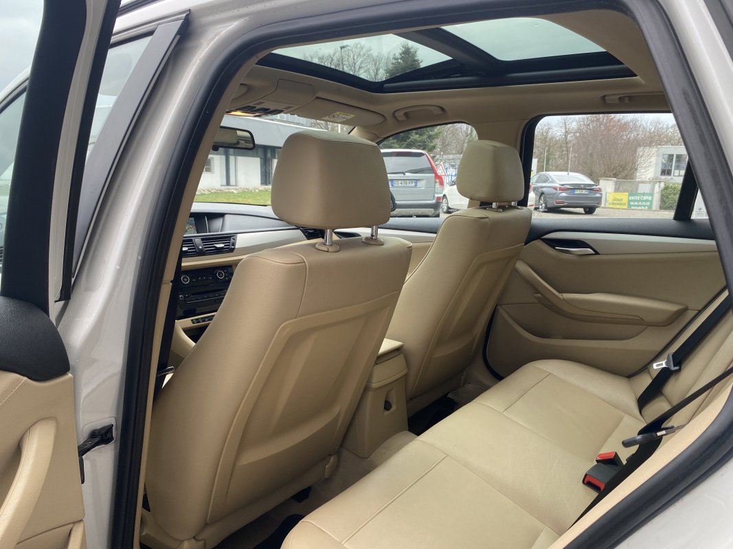 Bmw X1 — 24