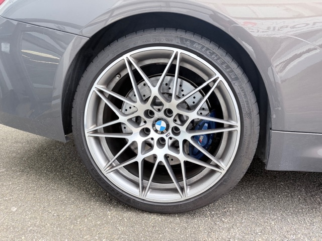 Bmw M4 — 23