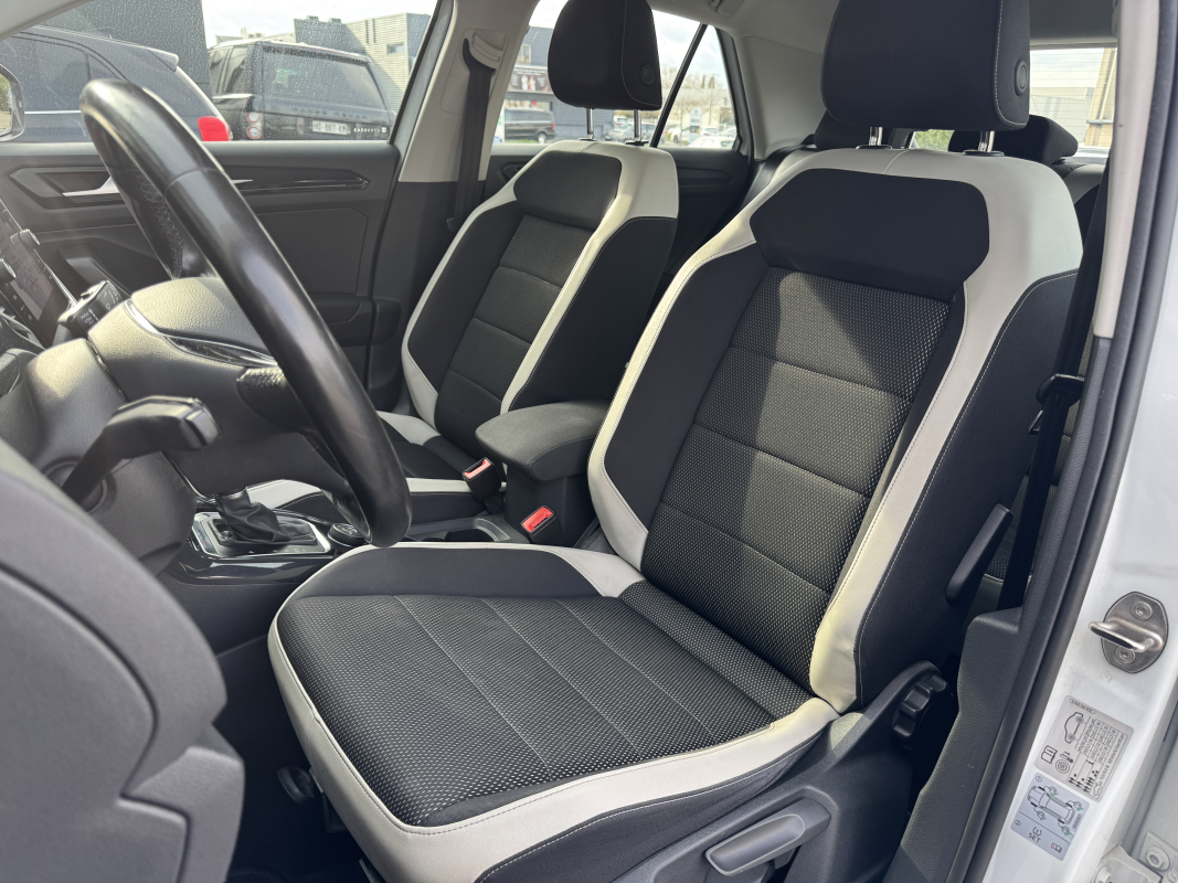 Volkswagen T-roc — 9