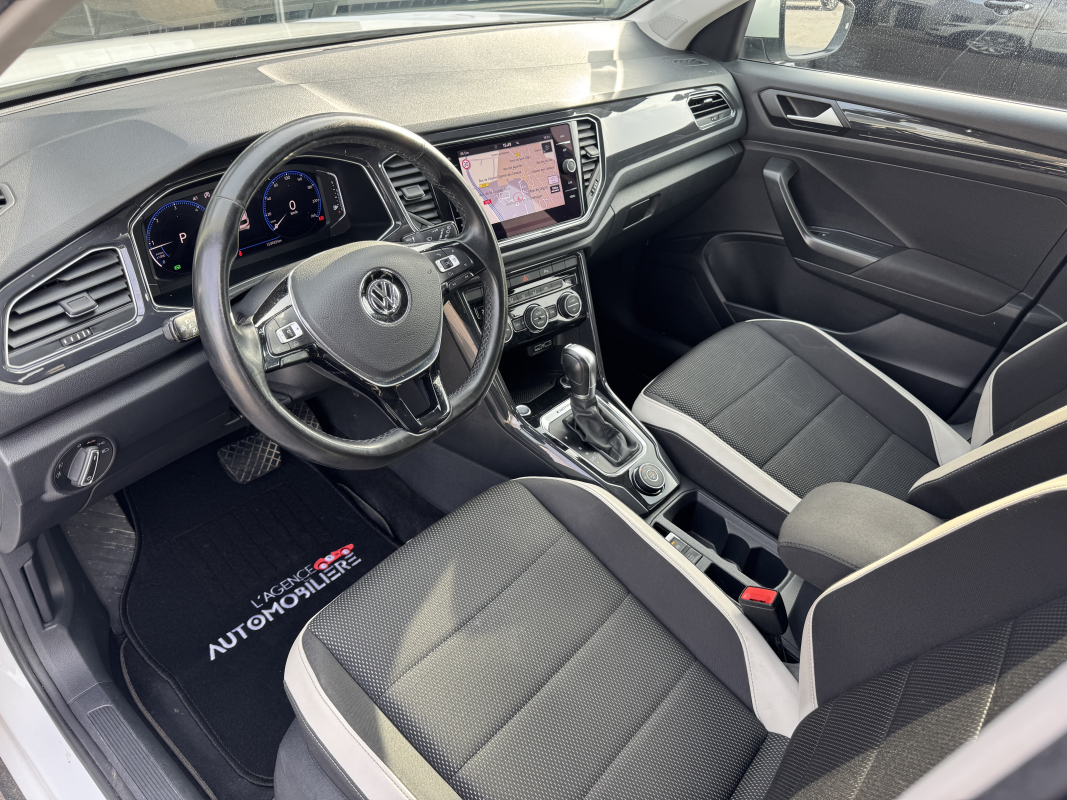 Volkswagen T-roc — 8