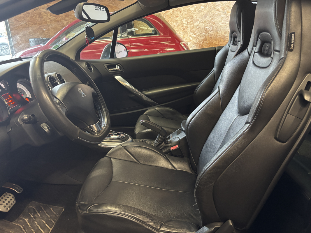 Peugeot 308 — 10