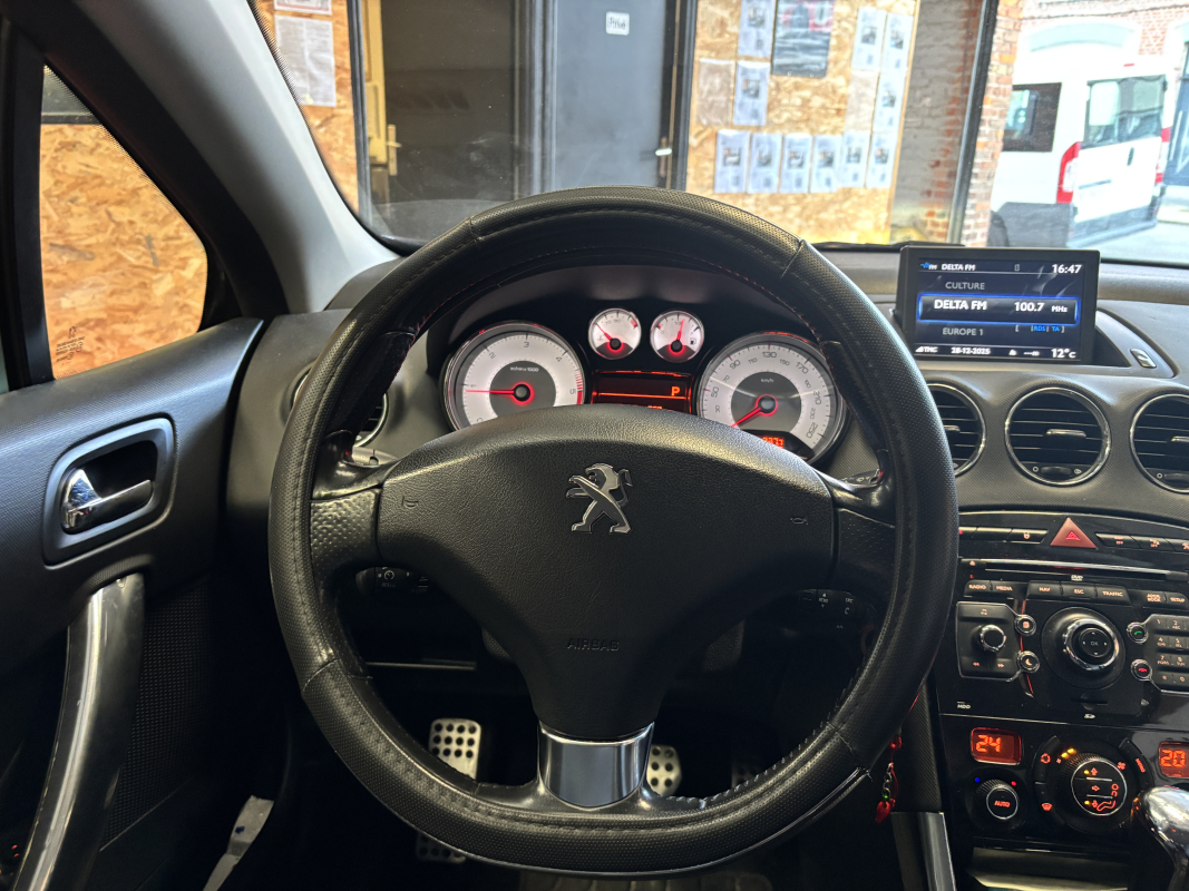 Peugeot 308 — 18