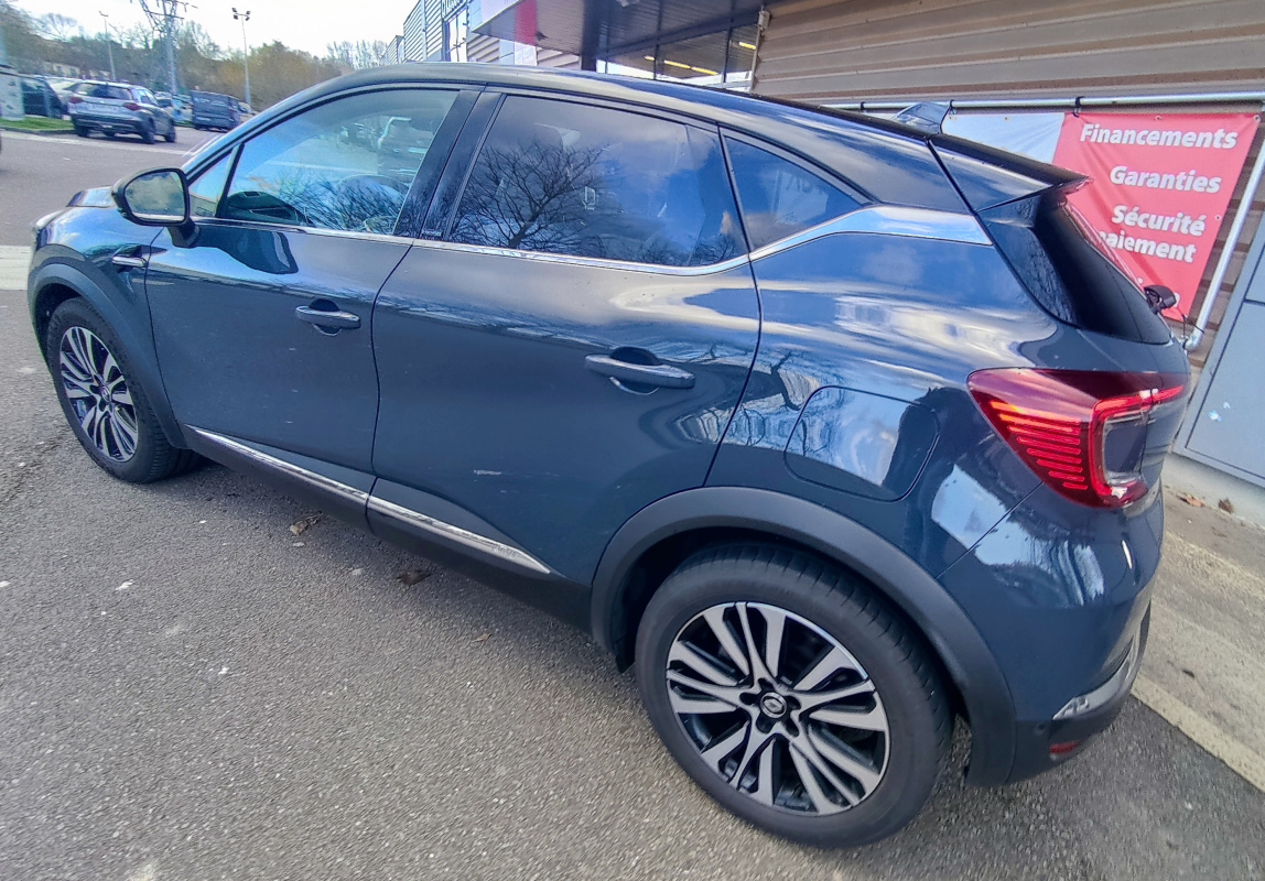 Renault Captur — 9