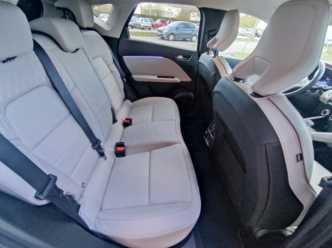 Renault Captur — 18
