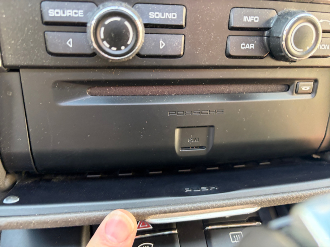 Porsche Macan — 20