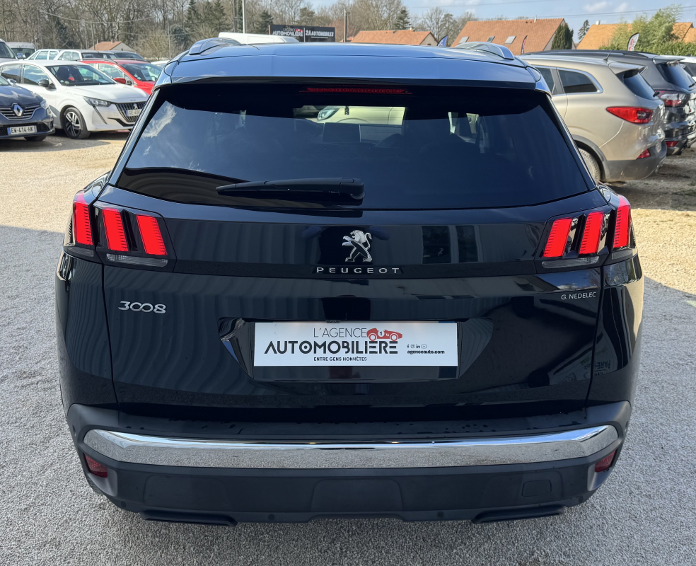 Peugeot 3008 — 6