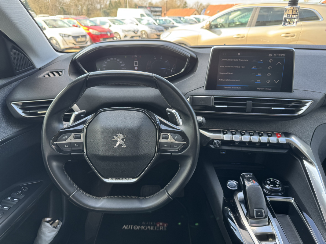 Peugeot 3008 — 12